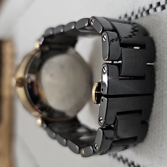 Fossil Black and Gold Women's Stainless Steel Watch - Picture 7 of 10